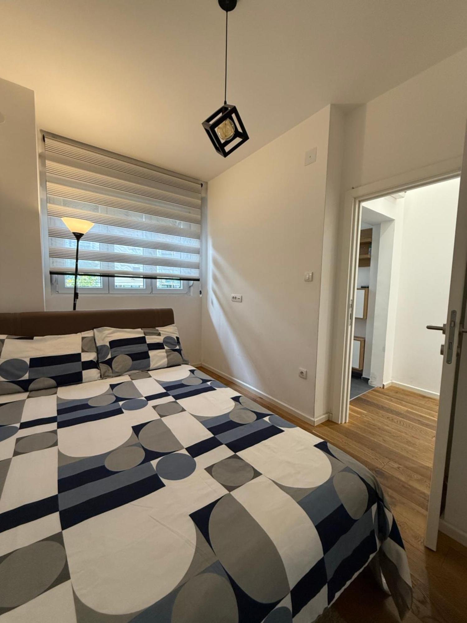 Apartment, Stari Grad, *